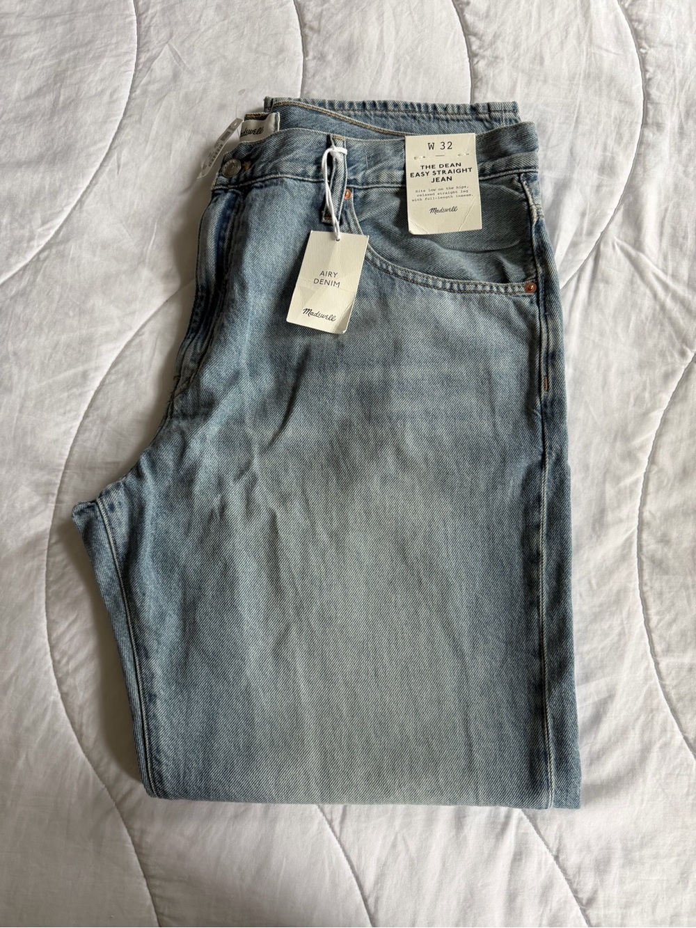 Madewell The Dean Easy Straight Jean in Faded Horizon Wash